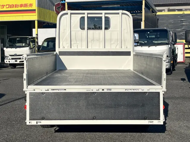 トヨタ ダイナ 2RG-XZC605(2WD)の写真6