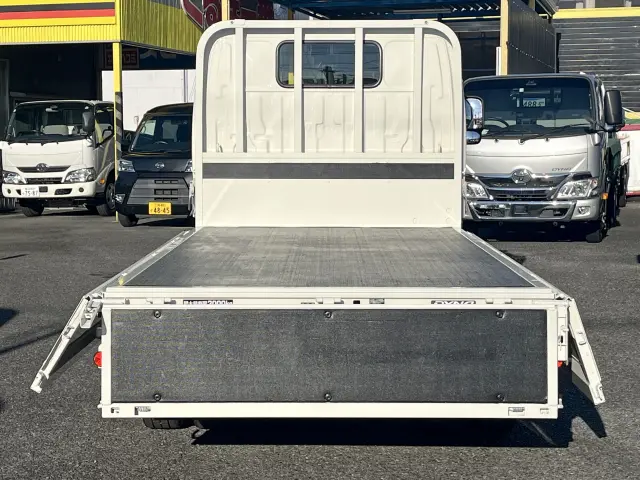 トヨタ ダイナ 2RG-XZC605(2WD)の写真8