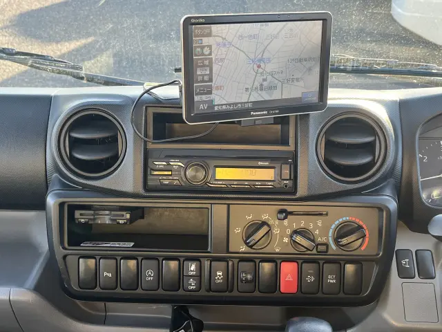 トヨタ ダイナ 2RG-XZC605(2WD)の写真18