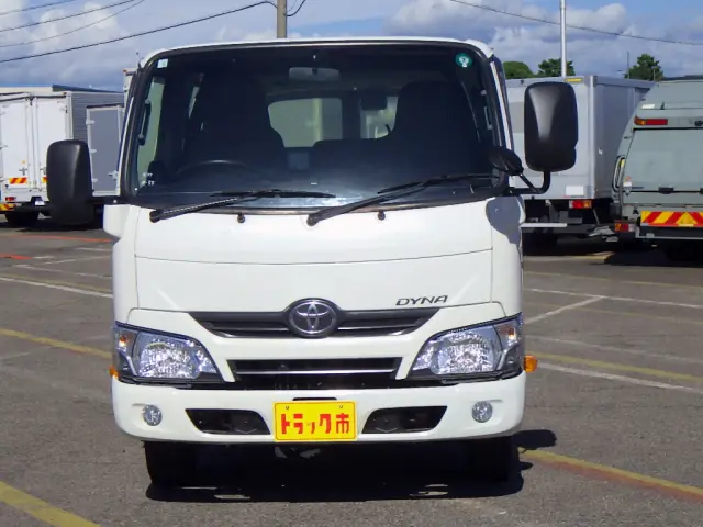 トヨタ ダイナ LDF-KDY241V(2WD)の写真3