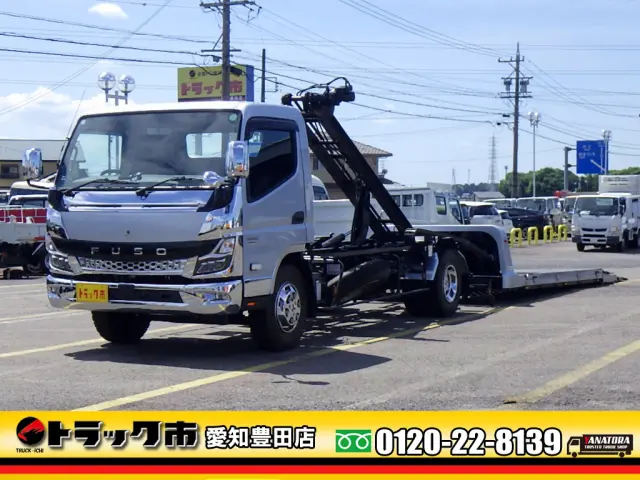 三菱 キャンター 2PG-FEB80(2WD)の写真1
