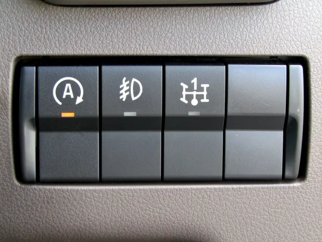 三菱 キャンター 2RG-FBAV0(2WD)の写真24