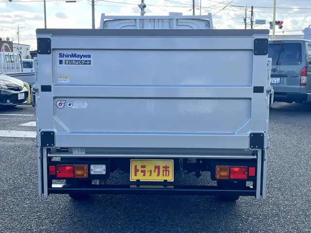 トヨタ タウンエーストラック 5BF-S403U改(2WD)の写真5