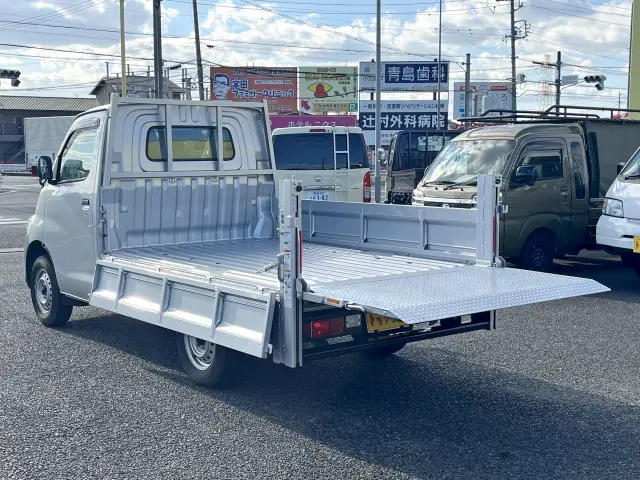 トヨタ タウンエーストラック 5BF-S403U改(2WD)の写真7