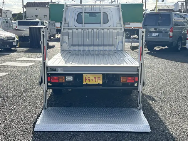 トヨタ タウンエーストラック 5BF-S403U改(2WD)の写真9