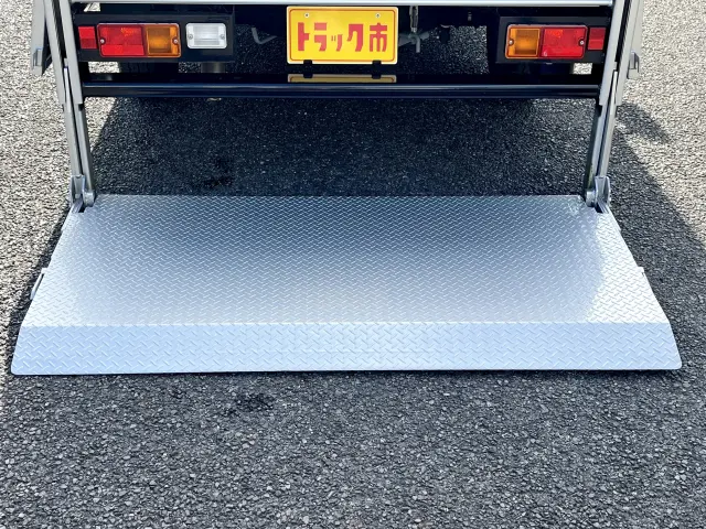 トヨタ タウンエーストラック 5BF-S403U改(2WD)の写真10