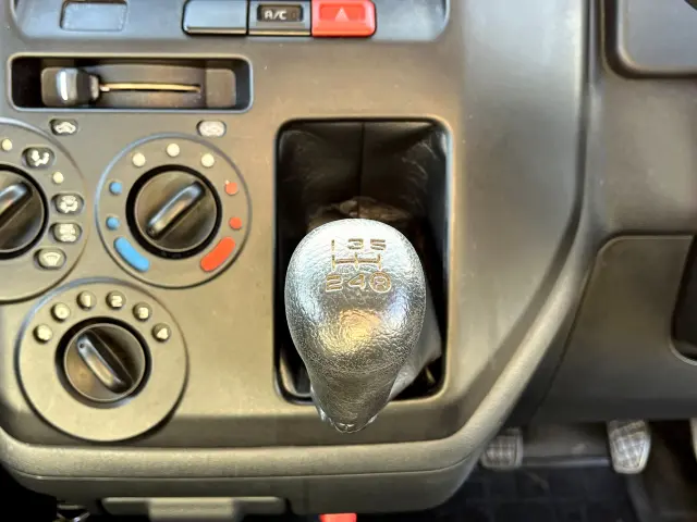 トヨタ タウンエーストラック 5BF-S403U改(2WD)の写真21