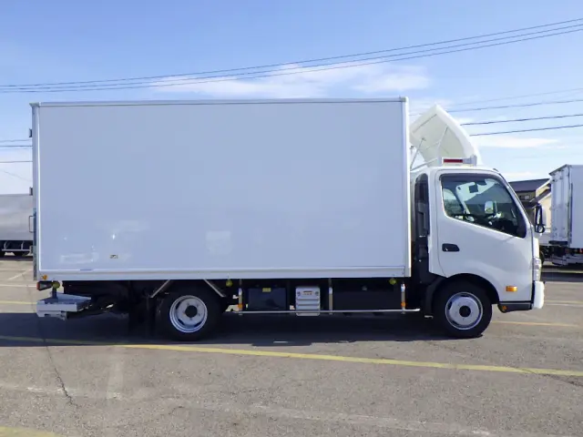 日野 デュトロ 2RG-XZU710M(2WD)の写真4