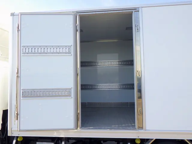 日野 デュトロ 2RG-XZU710M(2WD)の写真16