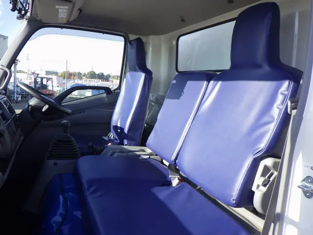 日野 デュトロ 2RG-XZU710M(2WD)の写真30