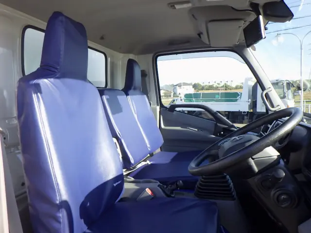 日野 デュトロ 2RG-XZU710M(2WD)の写真33