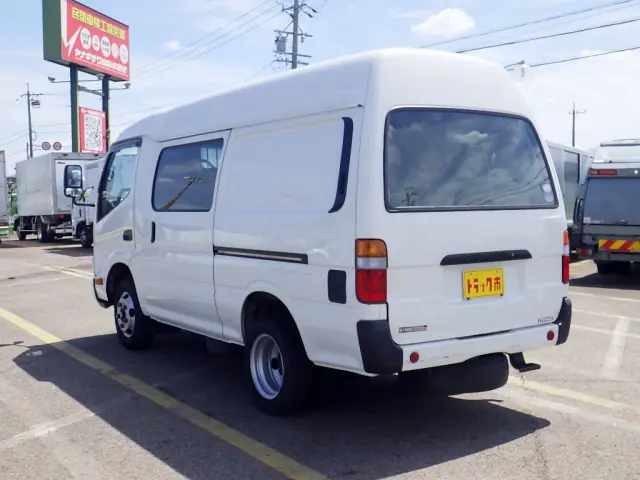 トヨタ ダイナ TKG-XZC605V(2WD)の写真4