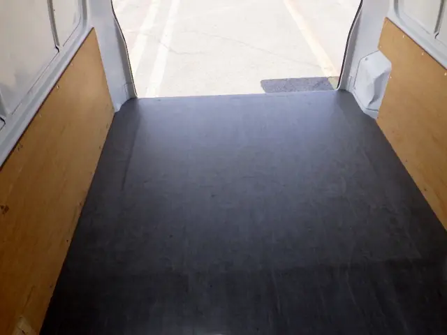 トヨタ ダイナ TKG-XZC605V(2WD)の写真16