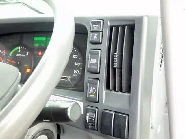 UD コンドル 2PG-BRR90S2(2WD)の写真18