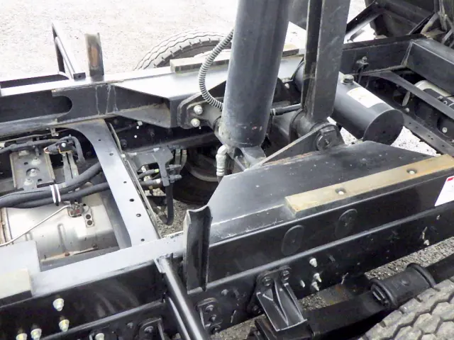 UD コンドル 2PG-BRR90S2(2WD)の写真33