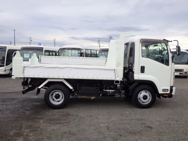 UD コンドル 2PG-BRR90S2(2WD)の写真41