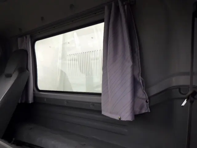 UD コンドル 2PG-BRR90S2(2WD)の写真46