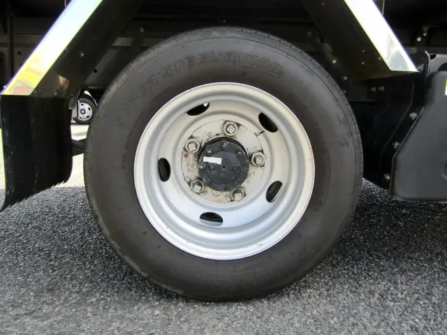 いすゞ エルフ 2RG-NHS88AN(4WD)の写真47