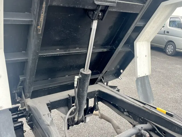 オイル漏れなどもありませんので安心して御注文下さい！|マツダ ボンゴトラック DBF-SLP2L(4WD)の写真14