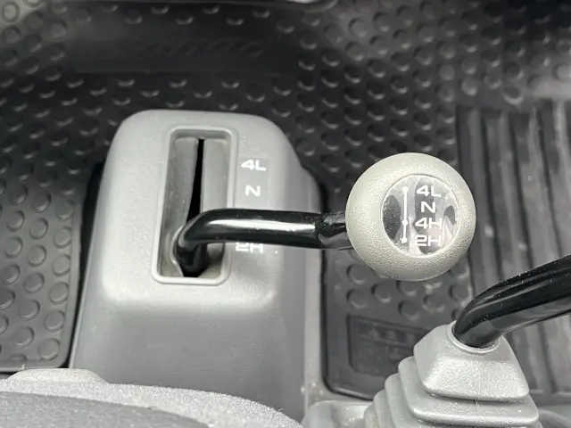 マツダ ボンゴトラック DBF-SLP2L(4WD)の写真22