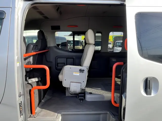 日産 キャラバン CBF-CS4E26改(2WD)の写真5