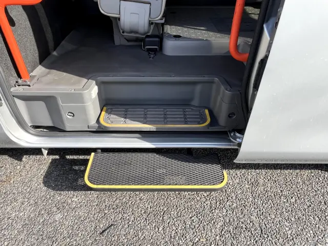 日産 キャラバン CBF-CS4E26改(2WD)の写真6