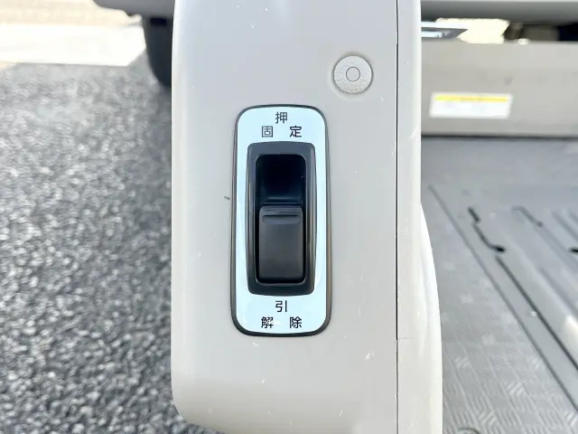 日産 キャラバン CBF-CS4E26改(2WD)の写真17