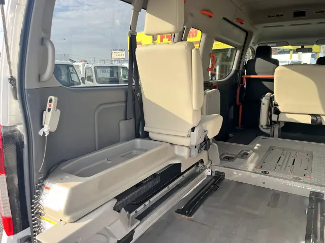 日産 キャラバン CBF-CS4E26改(2WD)の写真10