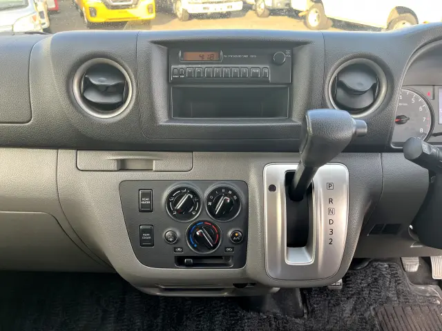 日産 キャラバン CBF-CS4E26改(2WD)の写真24