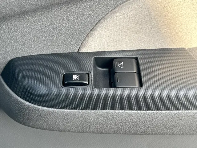 日産 キャラバン CBF-CS4E26改(2WD)の写真30