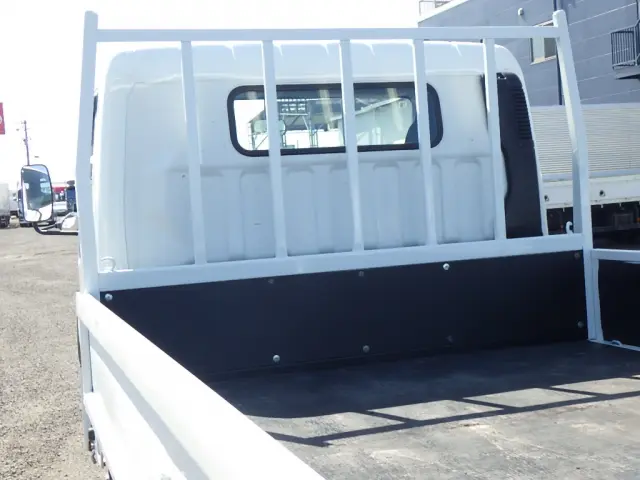 三菱 キャンター TPG-FEB50(2WD)の写真7