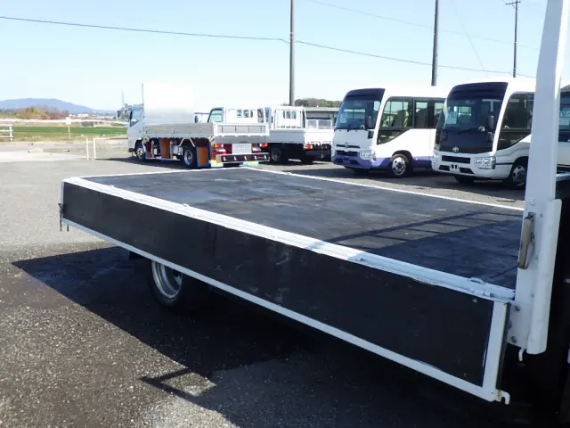 三菱 キャンター TPG-FEB50(2WD)の写真12