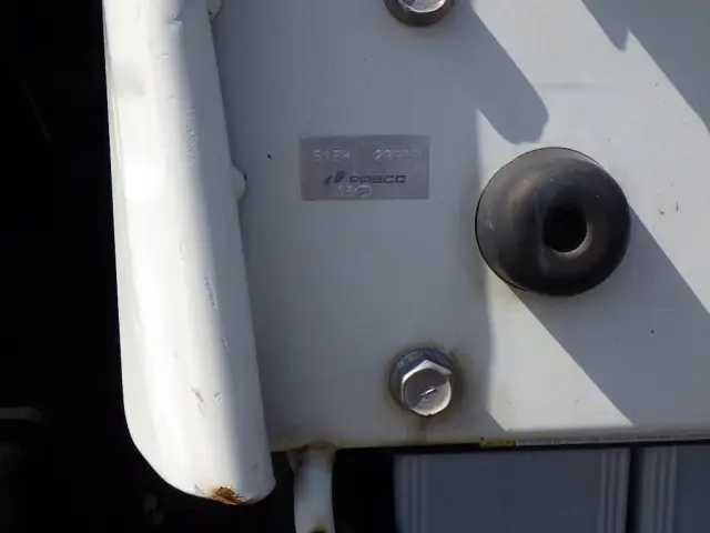 三菱 キャンター TPG-FEB50(2WD)の写真16