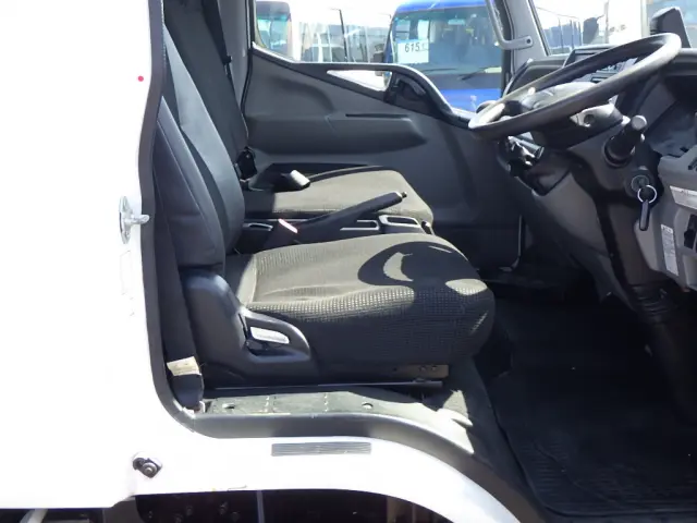 三菱 キャンター TPG-FEB50(2WD)の写真20