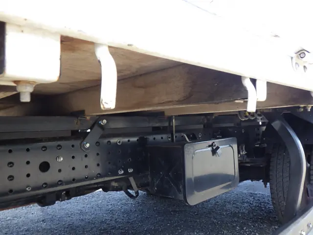 三菱 キャンター TPG-FEB50(2WD)の写真45