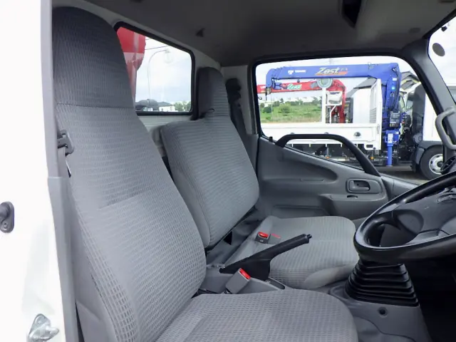 トヨタ ダイナ TKG-XZU650(2WD)の写真14