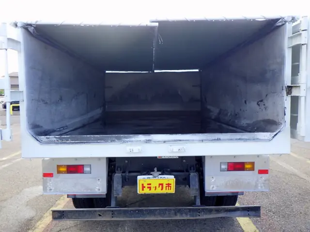 三菱 キャンター 2PG-FEBM0(2WD)の写真7