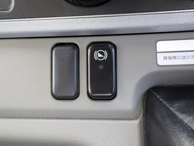 三菱 キャンター 2PG-FEBM0(2WD)の写真18