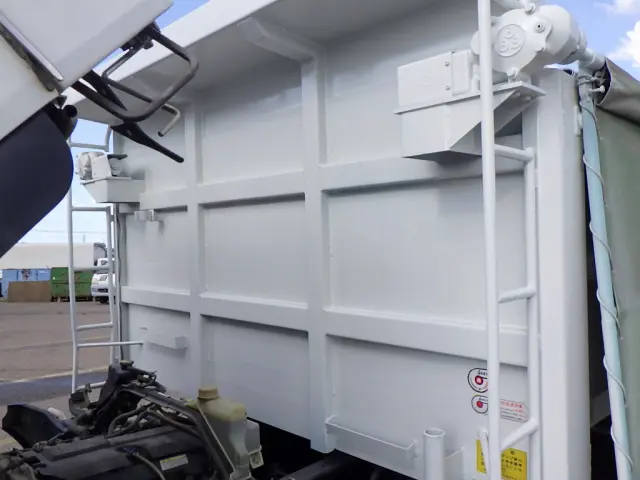 三菱 キャンター 2PG-FEBM0(2WD)の写真35