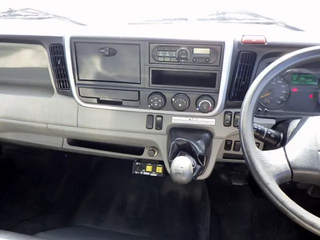 三菱 キャンター 2PG-FEBM0(2WD)の写真44