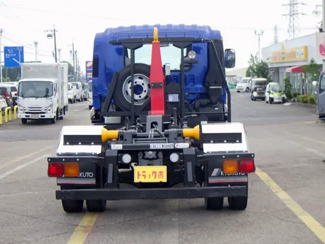 いすゞ フォワード TKG-FRR90S2(2WD)の写真6