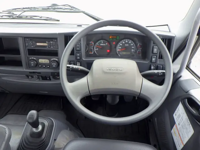 いすゞ フォワード TKG-FRR90S2(2WD)の写真13
