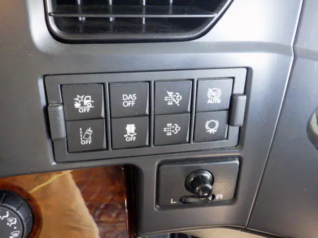 UD クオン 2PG-GK5AAB(2WD)の写真15