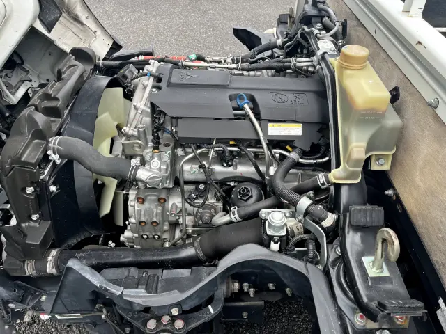 三菱 キャンター 2RG-FBA20(2WD)の写真27