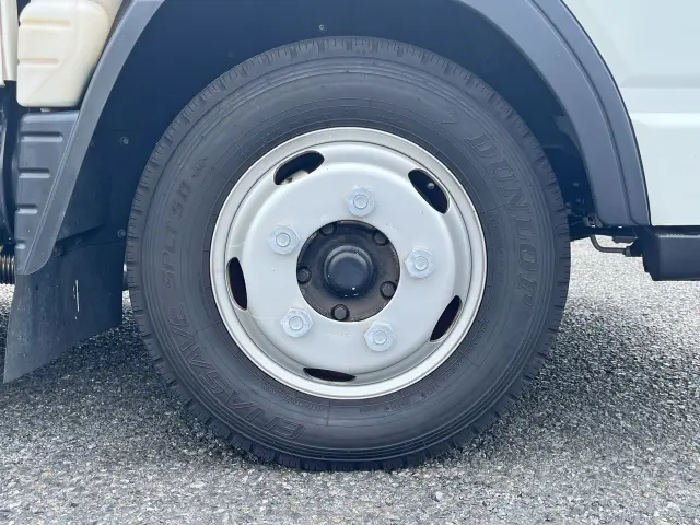 三菱 キャンター 2RG-FBA20(2WD)の写真35