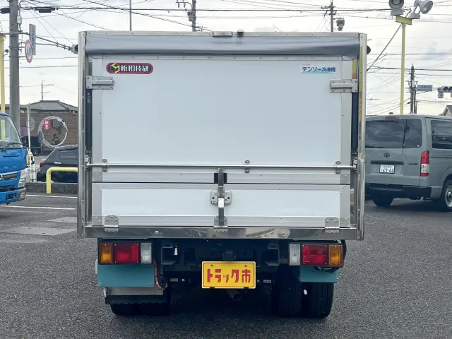 道路状況を選ばない４ＷＤ駆動なので、降雪地域の方や未舗装路の多い山間部の方にオススメです☆|いすゞ エルフ TPG-NJS85AN(2WD)の写真7