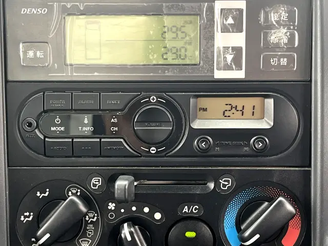 いすゞ エルフ TPG-NJS85AN(2WD)の写真27