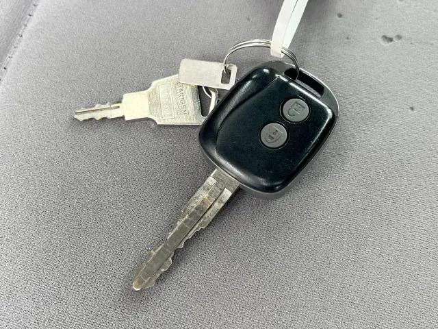 いすゞ エルフ TPG-NJS85AN(2WD)の写真35