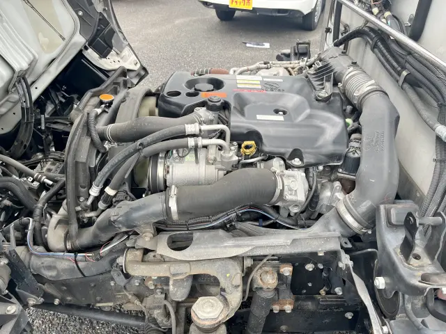 いすゞ エルフ TPG-NJS85AN(2WD)の写真39