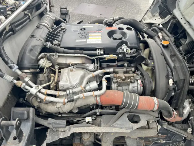 いすゞ エルフ TPG-NJS85AN(2WD)の写真39